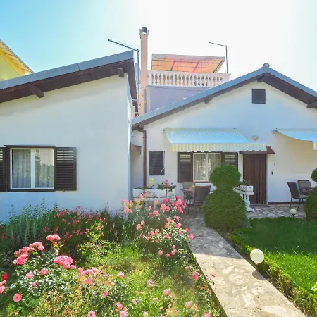 Appartement Botanica-2 *